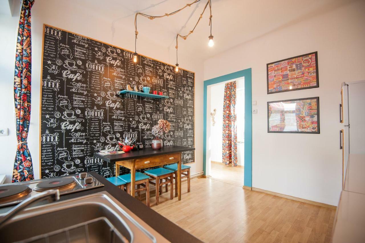 Spacious Stylish Apartment In Old Town Sibiu Luaran gambar