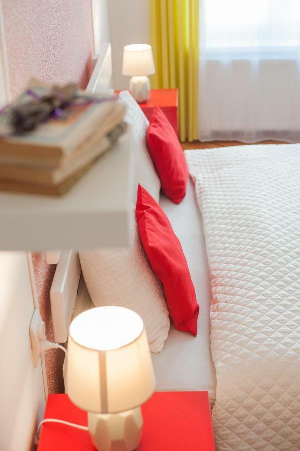 Spacious Stylish Apartment In Old Town Sibiu Luaran gambar