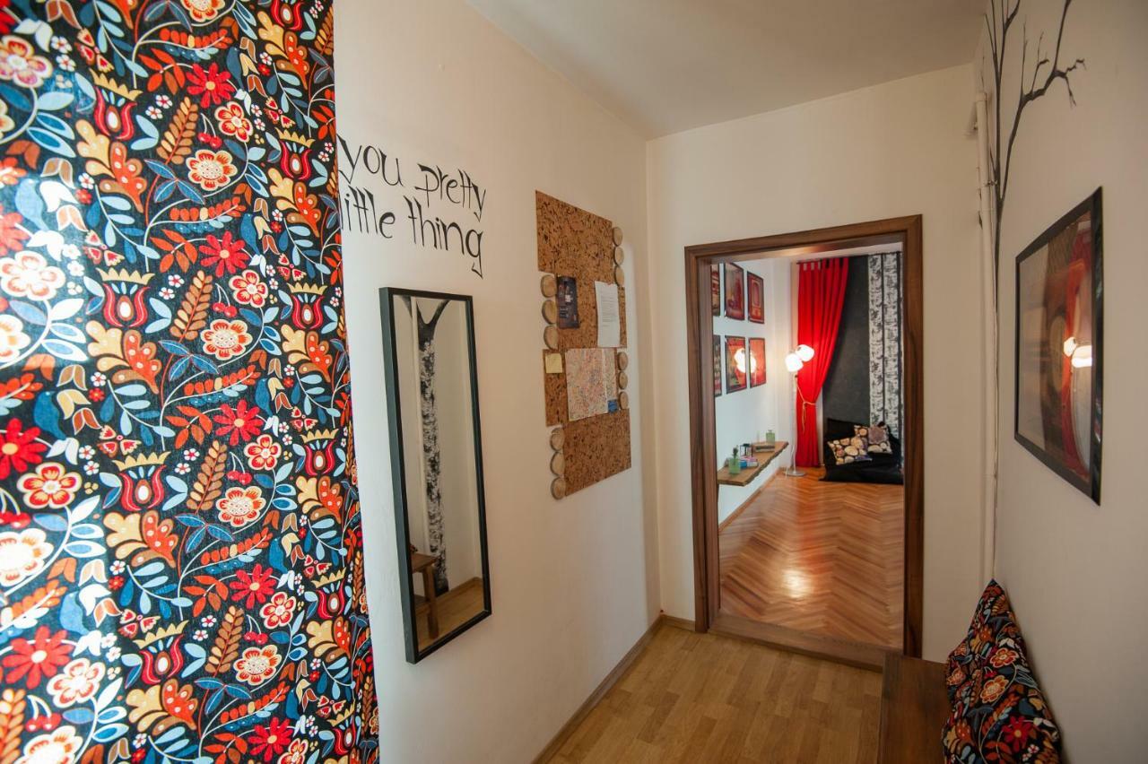 Spacious Stylish Apartment In Old Town Sibiu Luaran gambar